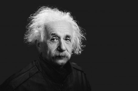 Эйнштейннің сабақты «екімен» оқығаны рас па? 