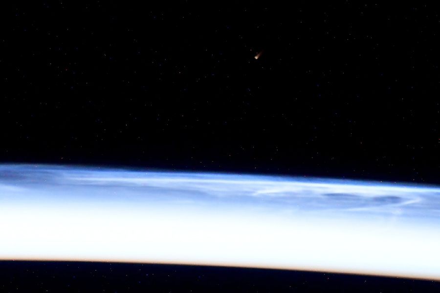 Кометаның кейінгі жеті жылдағы ең жарқын фотосуреті