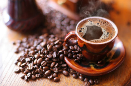   Ғалымдар кофенің бауырға тигізетін пайдасын анықтады