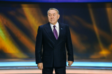 Бүгін Нұрсұлтан Назарбаев 81 жасқа толды