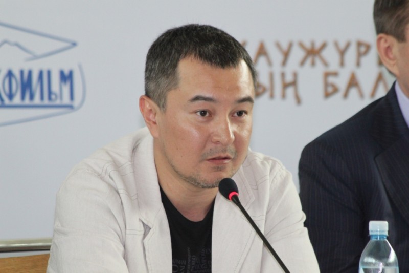 Ақан Сатаев "Қазақстанның еңбек сіңірген қайраткері" атанды
