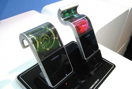 "Samsung" 2013 жылы смартфонға арналған жаңа дисплейді таныстырмақ
