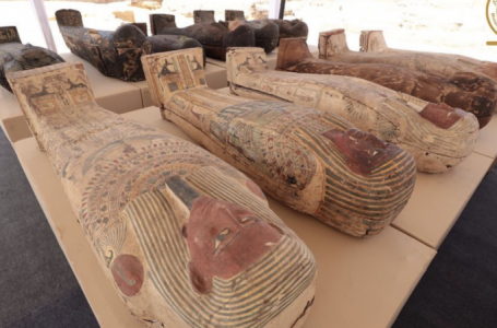 Египетте жүздеген көне саркофаг табылды