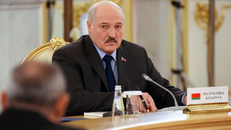 Орталық Азияда екі күштің үстемдік үшін күресі басталуы мүмкін - Лукашенко