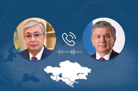 Тоқаев Өзбекстан президентімен телефон арқылы сөйлесті
