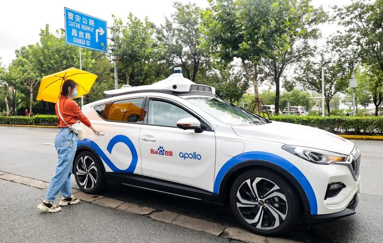 Baidu Қытайдағы алғашқы жүргізушісіз такси қызметін іске қосты