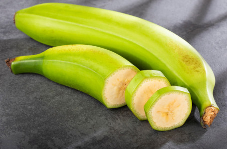 Көк банан: Британ ғалымдары қатерлі ісіктің алдын алудың тағы бір әдісін тапты