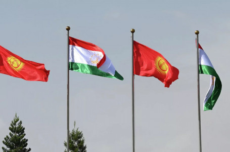 Қырғызстан мен Тәжікстан бірлескен хаттамаға қол қойды