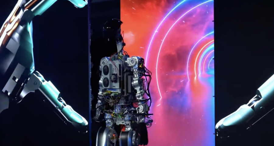 Илон Маск адам тәріздес Optimus роботын ұсынды