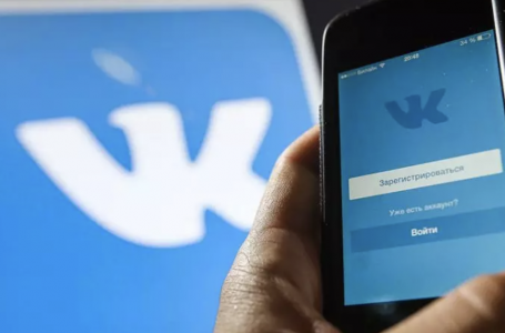 "ВКонтакте" қосымшасы App Store-да қайта пайда болды