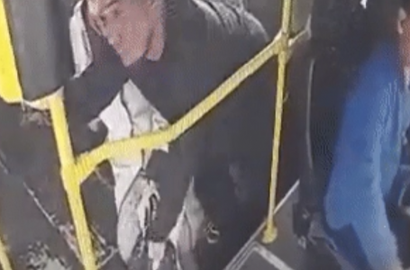 Алматыда автобуста болған ұрлық видеоға түсіп қалды