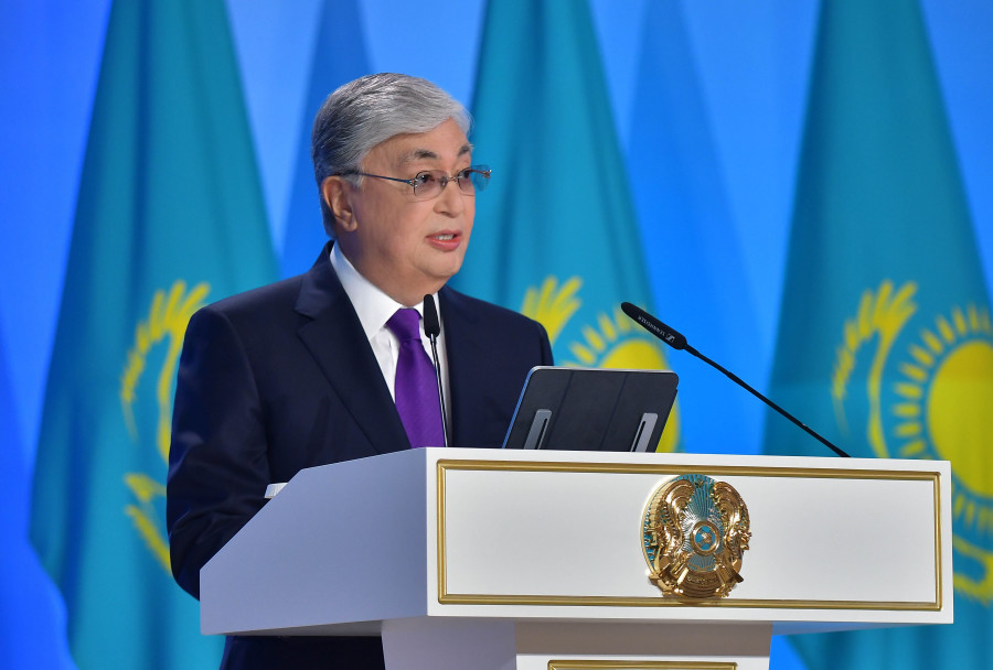 Алматының 30 мыңға жуық тұрғыны суды тасып ішеді – Президент