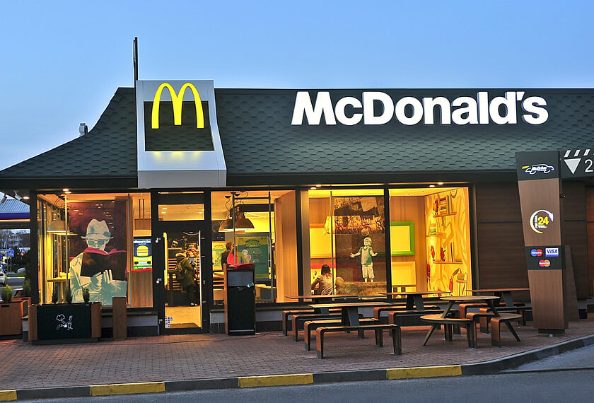 McDonald's Қазақстаннан кетуге ниетті - Bloomberg