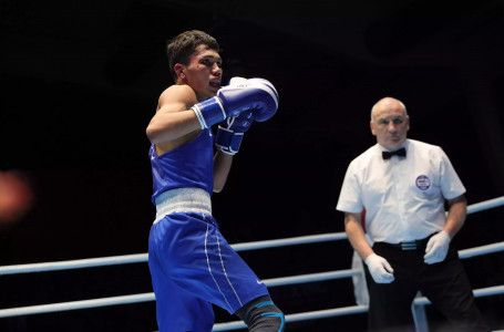 Өзбек боксшысын жеңген Санжар Тәшкенбай Азия чемпионы атанды