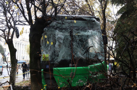 Алматыдағы автобус апаты: күдіктінің ісі сотқа жолданды