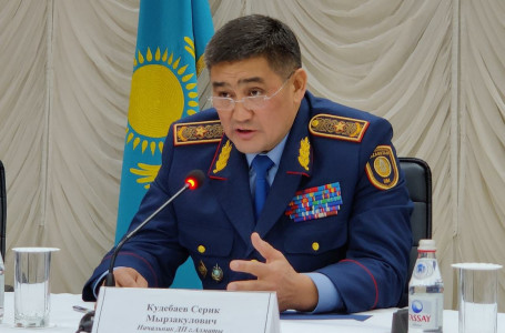 Генерал Күдебаев шетелге қашып кеткен - БАҚ