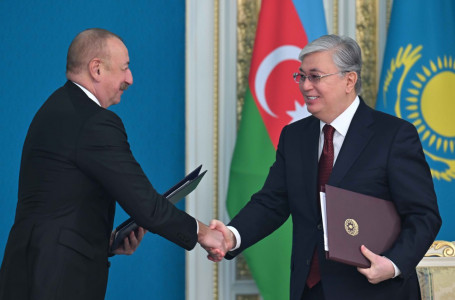 Әзербайжан президентінің Астанаға ресми сапарында қандай құжаттарға қол қойылды?