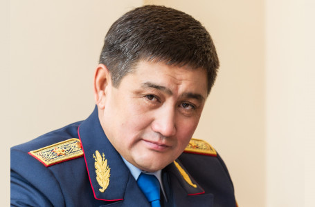 Генерал Күдебаев ұсталып, Қазақстанға жеткізілді - БАҚ