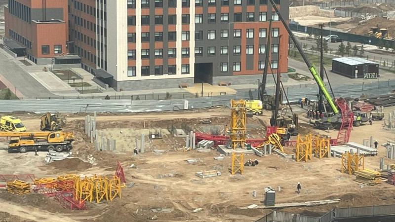 Астанадағы құрылыс алаңындағы апаты: зардап шеккен краншының жағдайы белгілі болды
