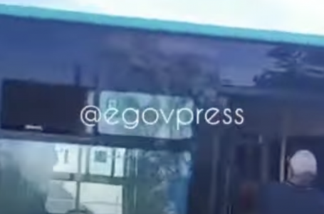 Оралда автобус салонындағы төбелес видеоға түсіп қалды