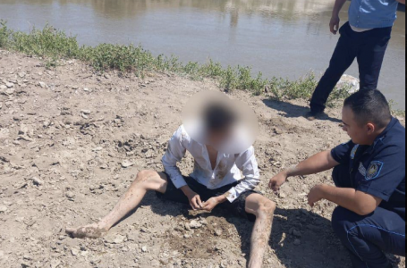 Қызылордалық полицей күріштіктің суын тексеремін деп суға батқан студентті құтқарды