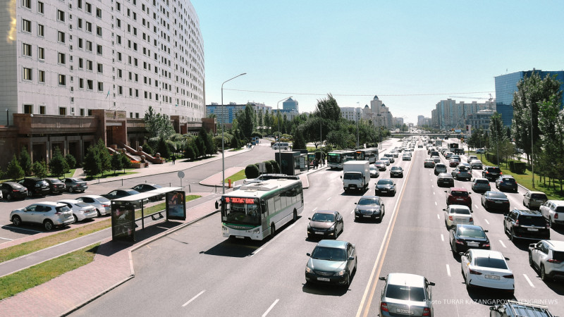 Астанадағы автобустарда билетсіз жүру мәселесі қалай шешіледі?