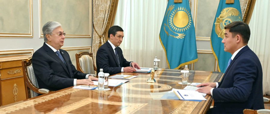 Министр Азамат Есқараев Президентке 9 айда атқарған жұмысының қорытындысы туралы айтты