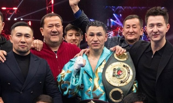 Жапон боксшысын жеңген Жанқош Тұраров екінші чемпиондық атаққа ие болды