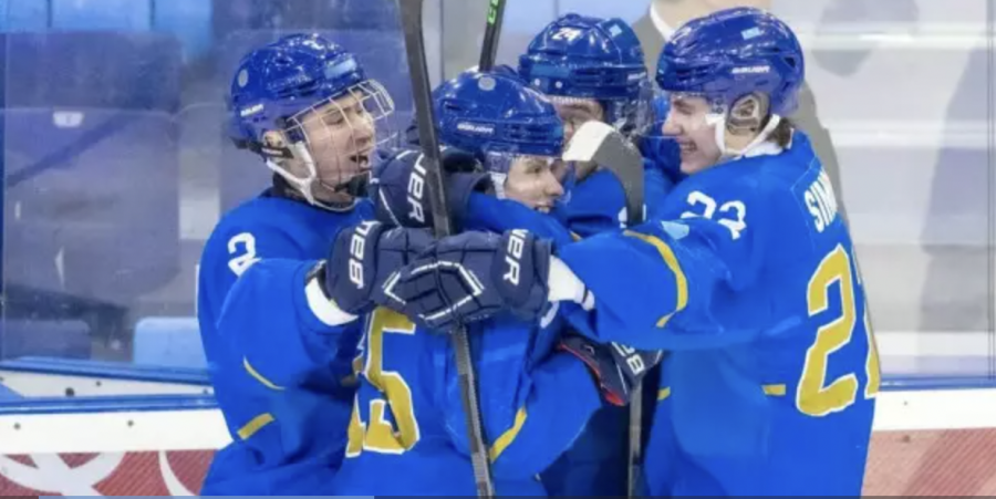 Хоккейден жастар арасындағы ӘЧ: қазақстандықтардың матчы камбэкпен аяқталды