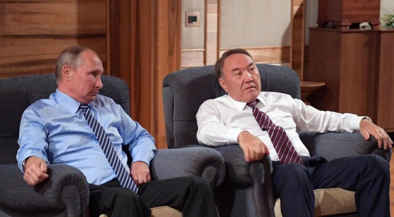 Назарбаев Путинмен жеке кездесті 