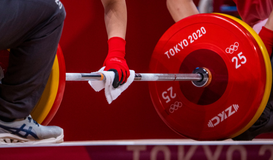 Олимпиада жолдамасына талас: қазақстандық ауыр атлеттер Азия чемпионатына қатысады