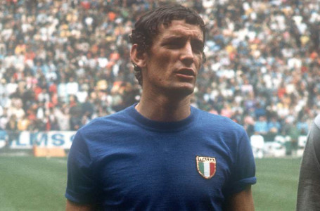 Футболдан Италия құрамасының ең үздік сұрмергені қайтыс болды