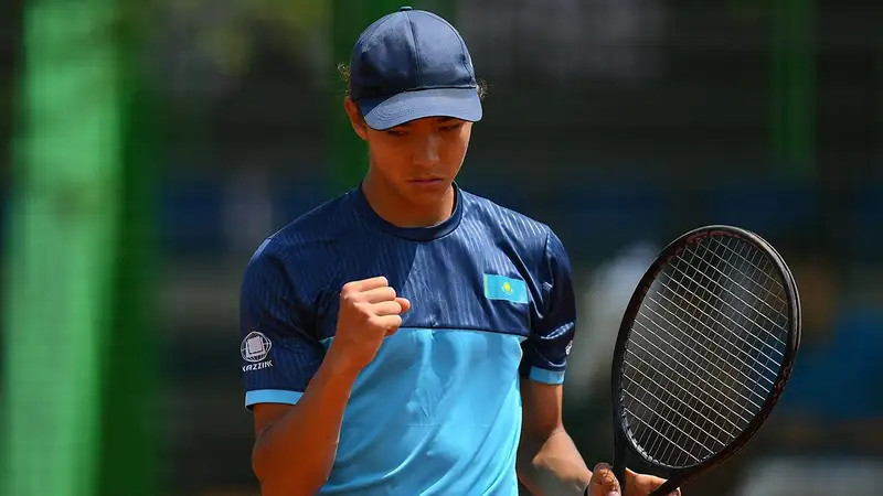 16 жастағы қазақстандық теннисші Аустралия ашық чемпионатының ширек финалына шықты