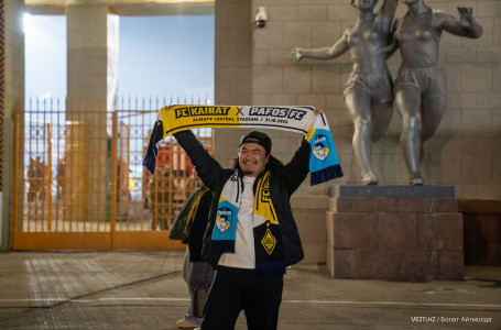 "Қайрат" пен "Пафос" тең түсті: стадионнан кадрлар